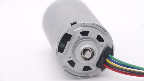 42mm ไฟฟ้า Brushless DC มอเตอร์แรงปัดขนาดใหญ่สําหรับเครื่องตัดหญ้าขนาดเล็ก มอเตอร์
